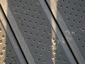 handi-treads-grey-synthetic-wood-ramp-DupageCounty