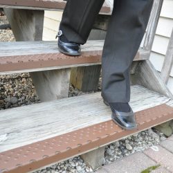 handi-treads-nosings-brown-48-inch-wood-steps-old-01