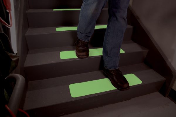 stop-the-slip-Glowing-Treads-on-stairs