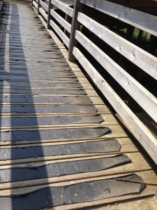 non-slip-grit-grip-tape-failing-wood-planks-01