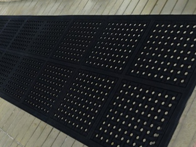 Fix Slippery Outdoor Stairs with No-slip Mats – No-slip Strip