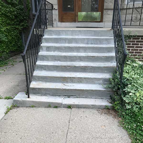 https://handitreads.com/wp-content/uploads/2020/09/concrete-stair-treads-chipped-cracking-04-600w.jpg